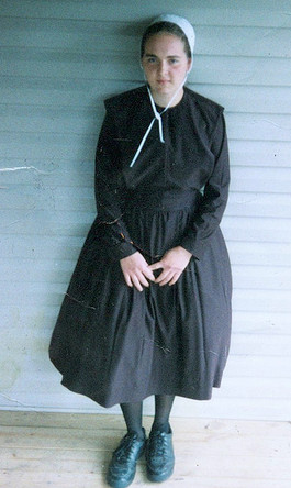 アーミッシュの伝統的衣装(Catherine Todd)